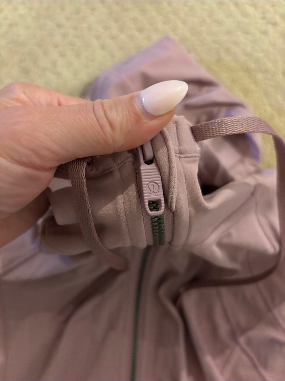 Lululemon hooded define jacket nulu - Picture 3 of 5